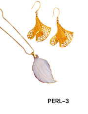 Aretes asimetrícos y pluma
